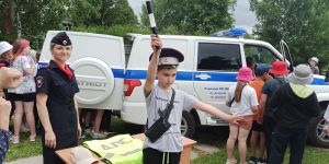 Госавтоинспекция Томского района рассказывает школьникам, как провести лето безопасно
